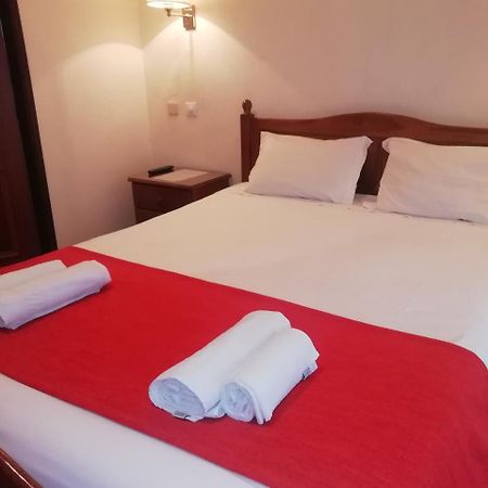 Bed and Breakfast Apolo à Lisboa Extérieur photo